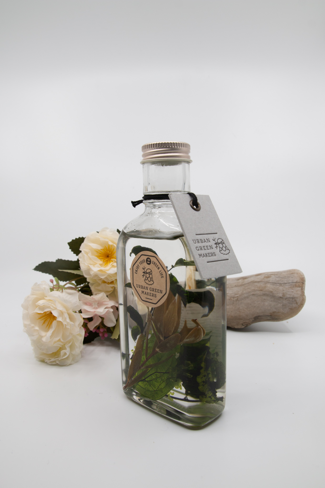 MAKERS HERBARIUM / GLASS BOTTLE BOTANICAL