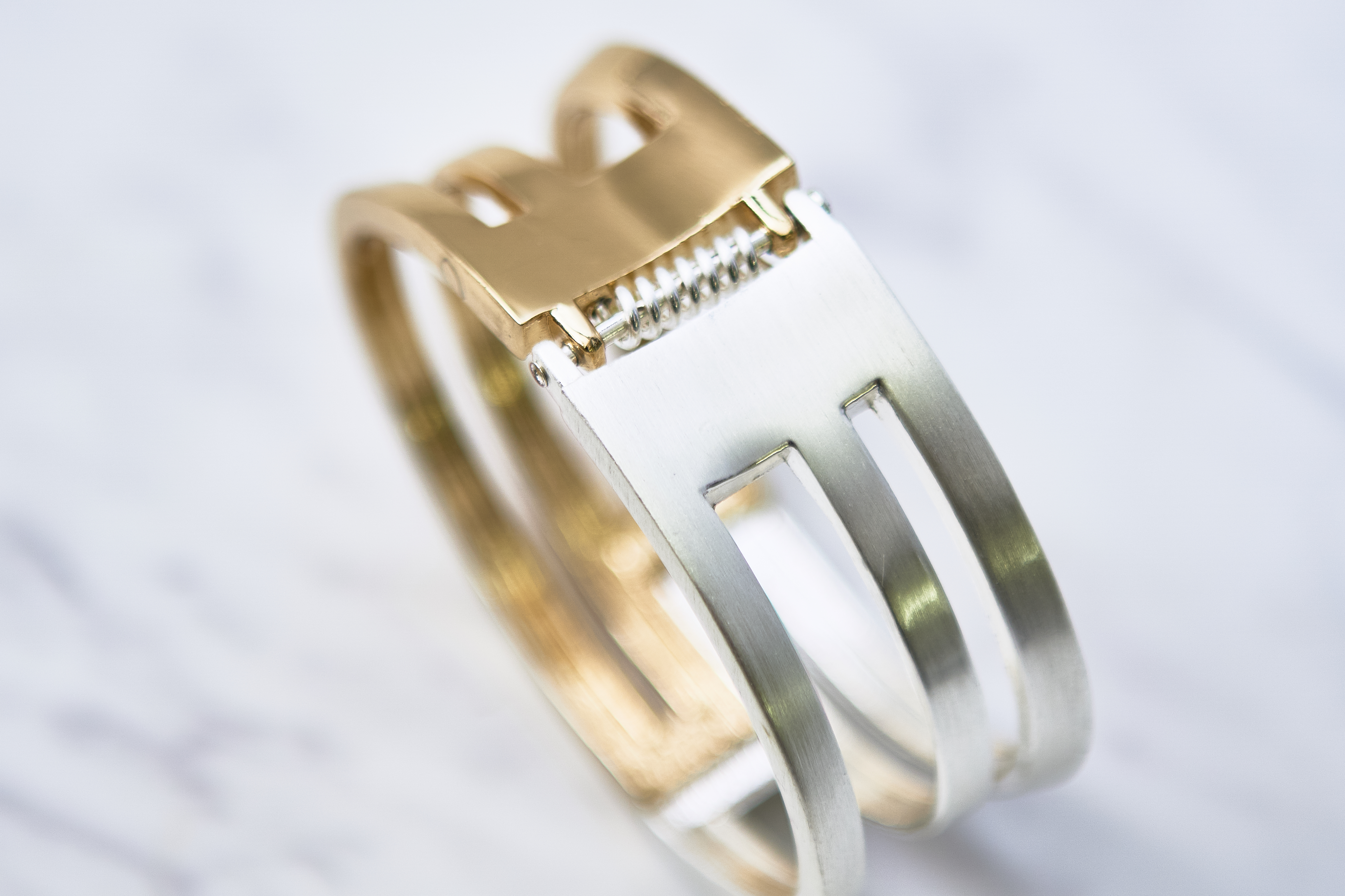 ゴールド×シルバー バングル DB1515B