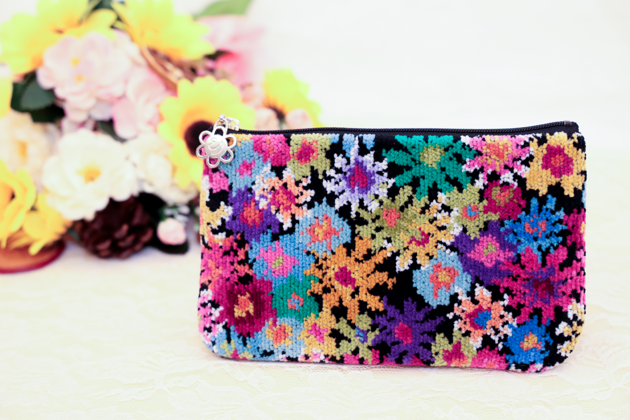 アンナシリーズ フラットポーチ