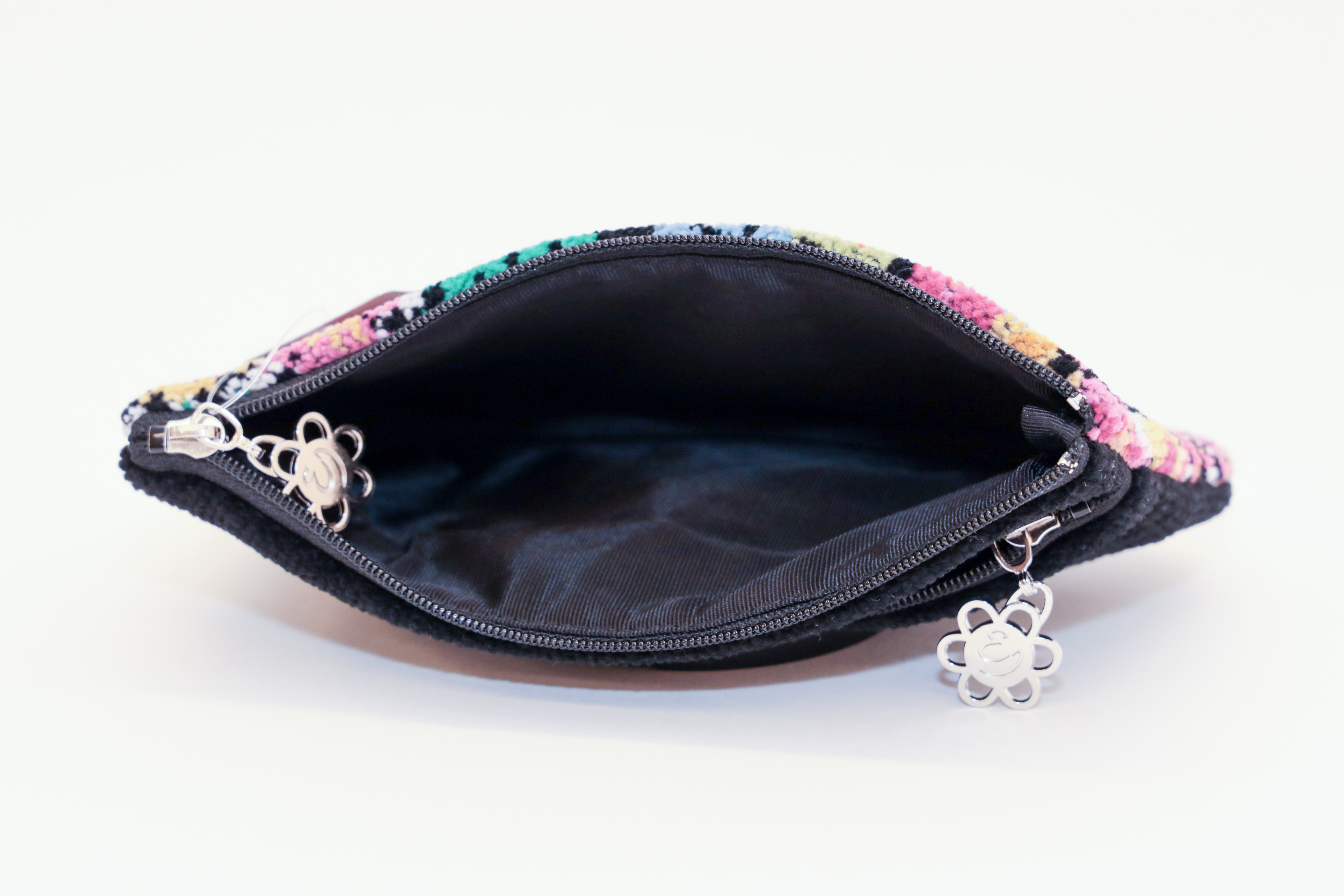 アンナシリーズ フラットポーチ