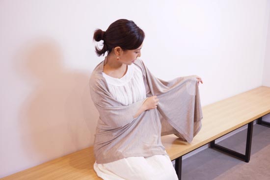 nico ストールポンチョ　贅沢なシルク100% 雪国新潟の待ちわびる春をテーマに