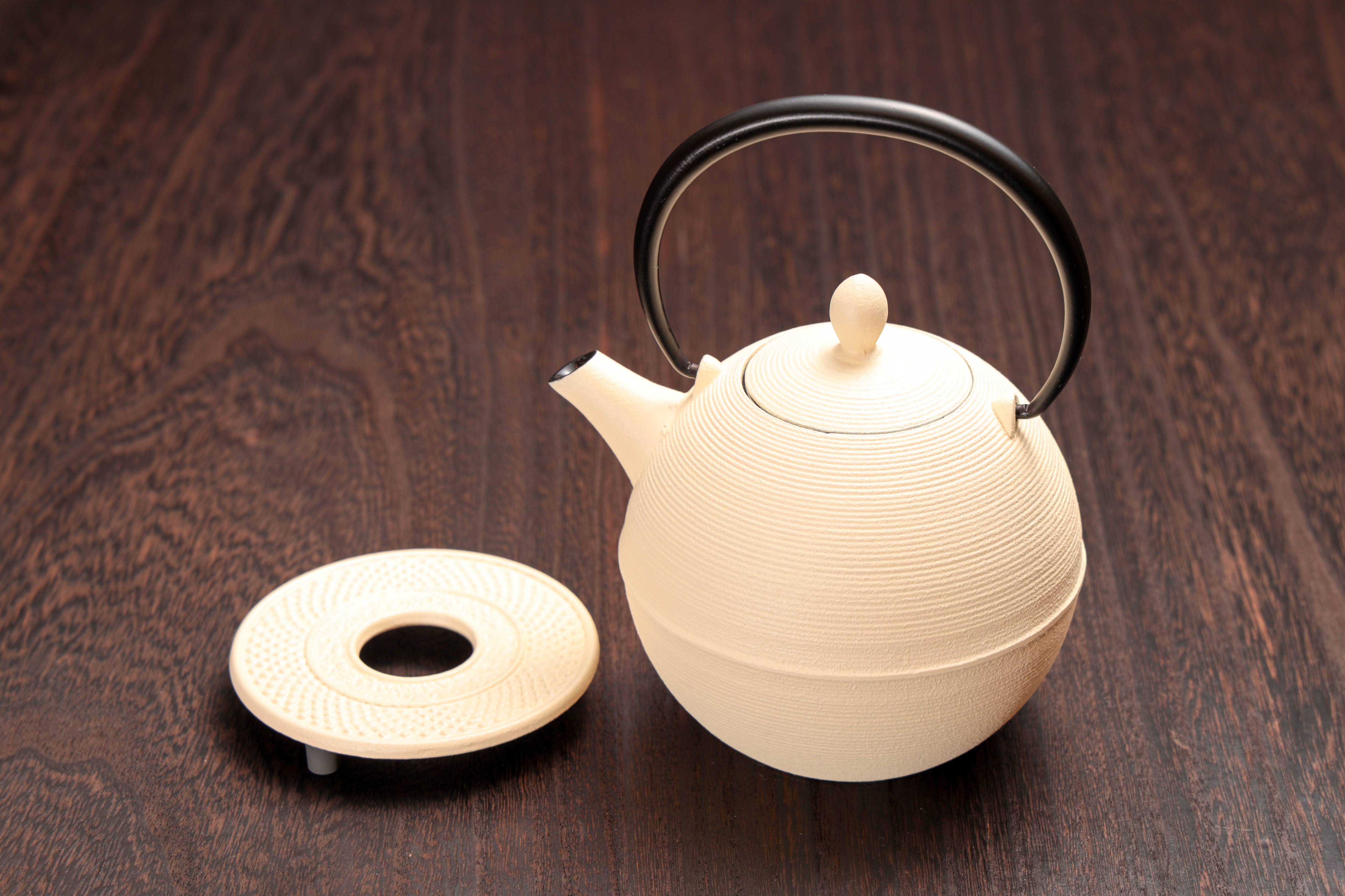 お酒飲み用鉄急須