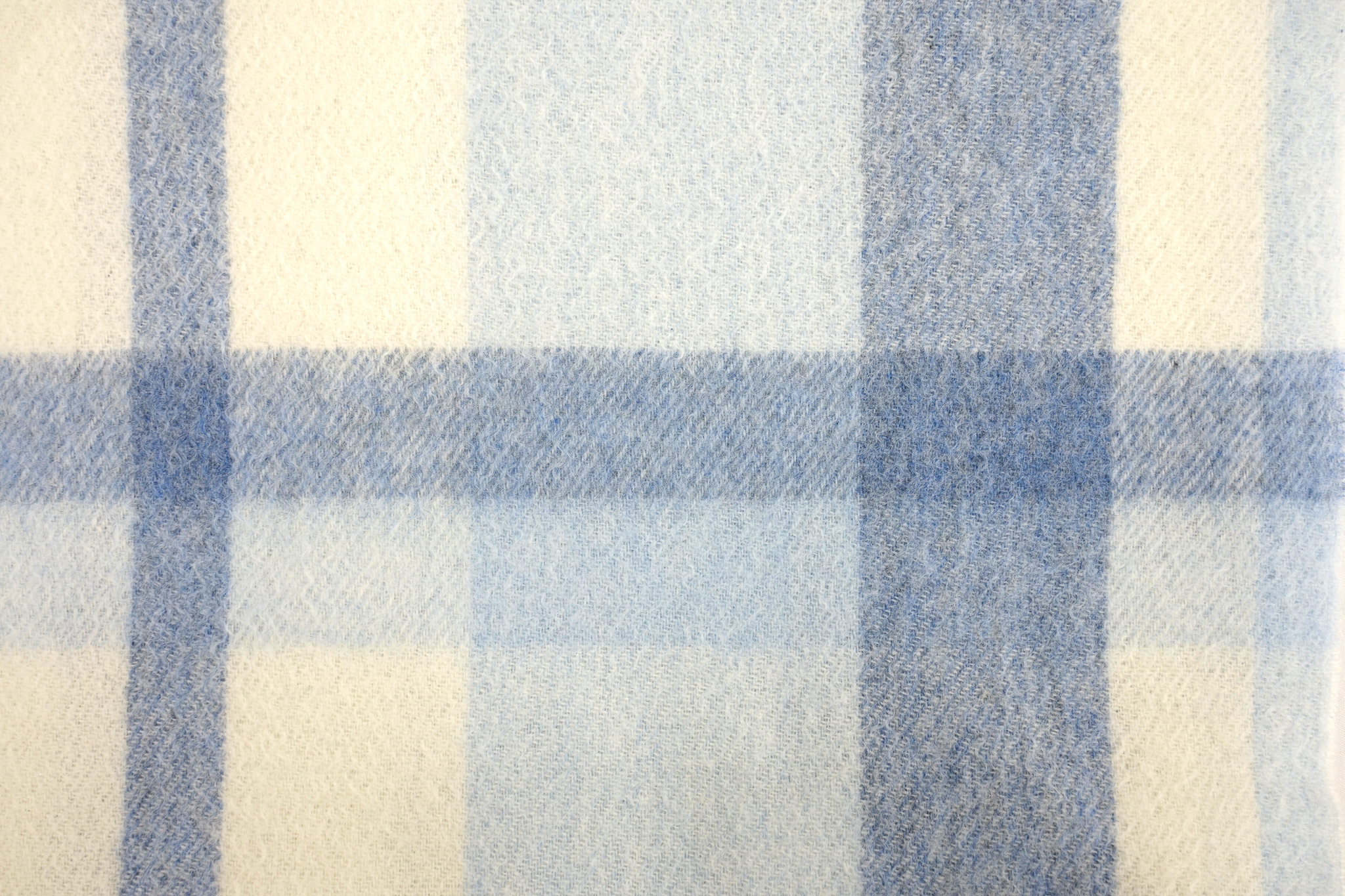 カシミヤ100%紡毛チェックマフラー(30×190cm)