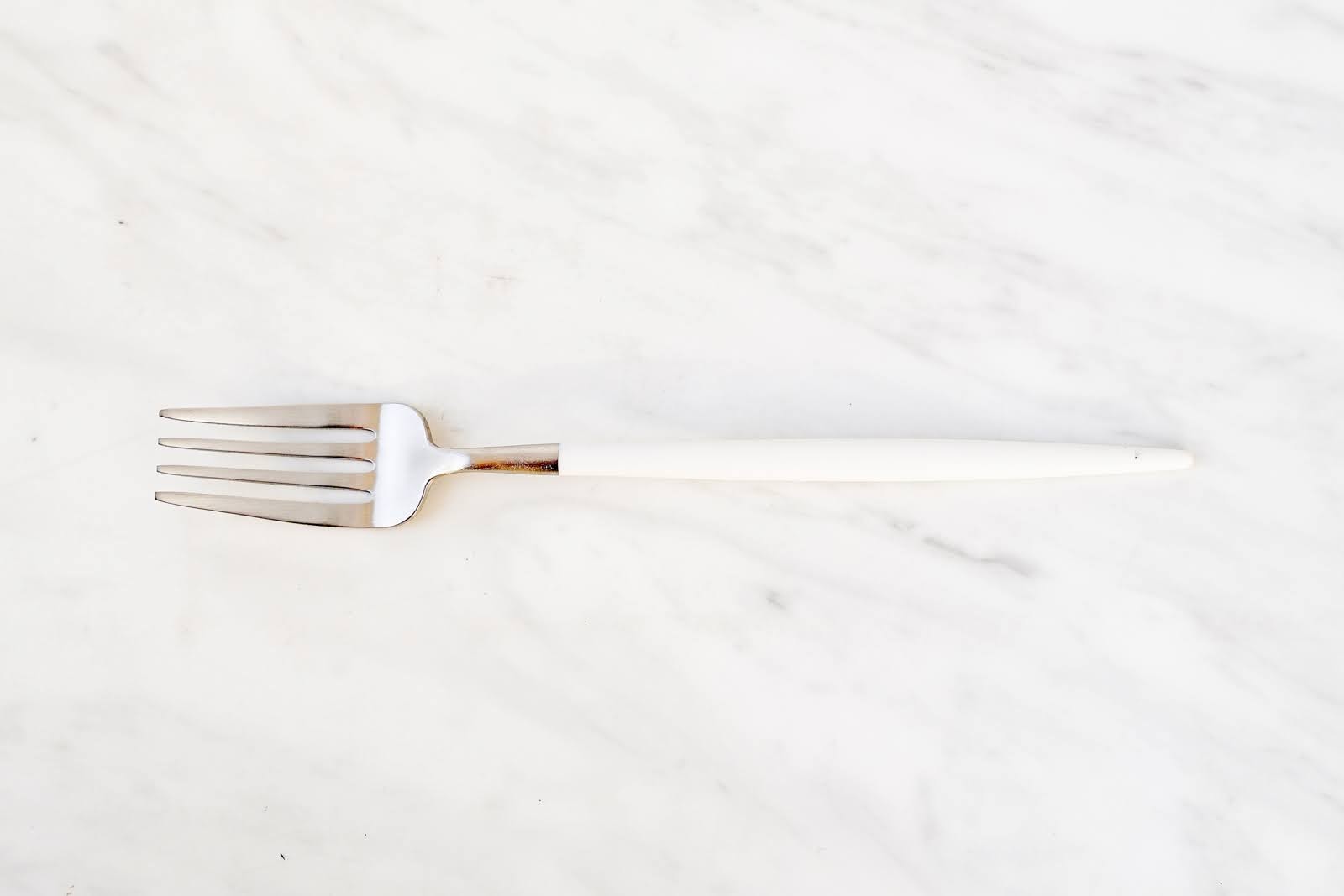 【クチポール】ゴアホワイト×シルバー 6本セット