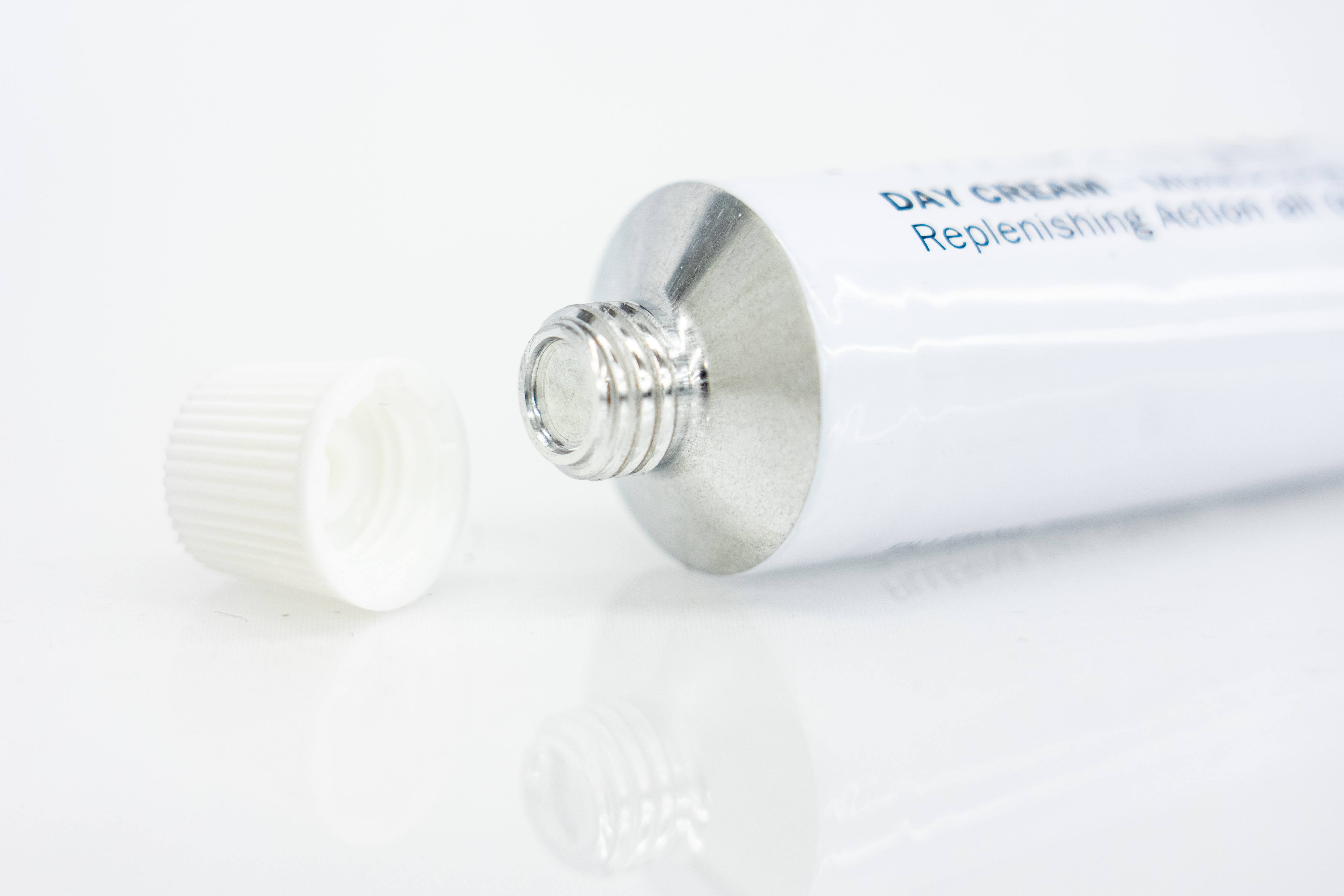 デイ クリーム Grade 1 | Fillerina（フィレリーナ）の