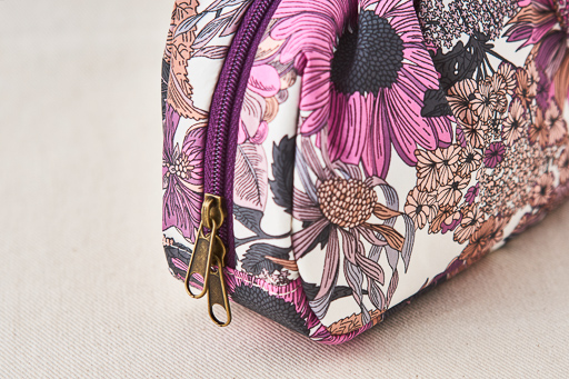 INTERMODE Using LIBERTY ART FABRICSハンカチ・ポーチ・ランチトート