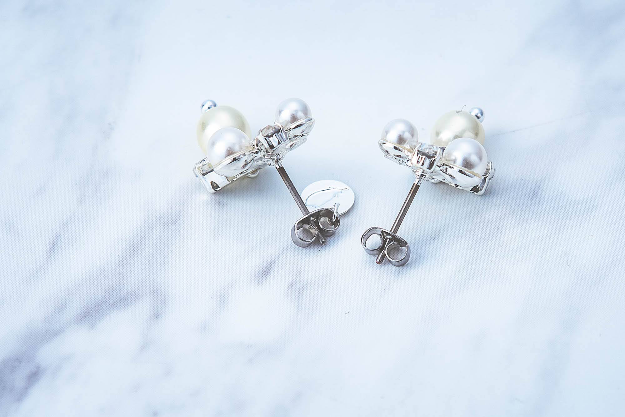 パールビジューx揺れピアス MP18709