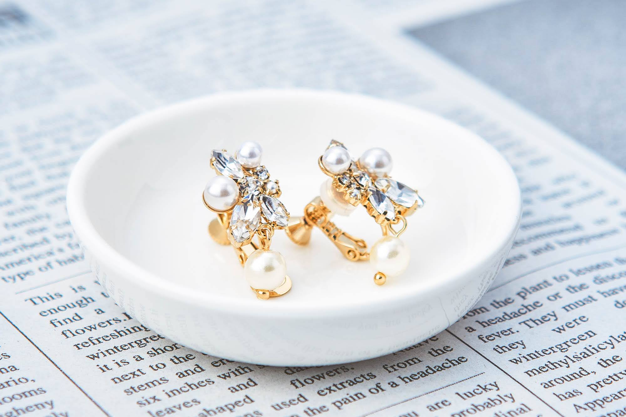 パールビジューx揺れイヤリング MP18710