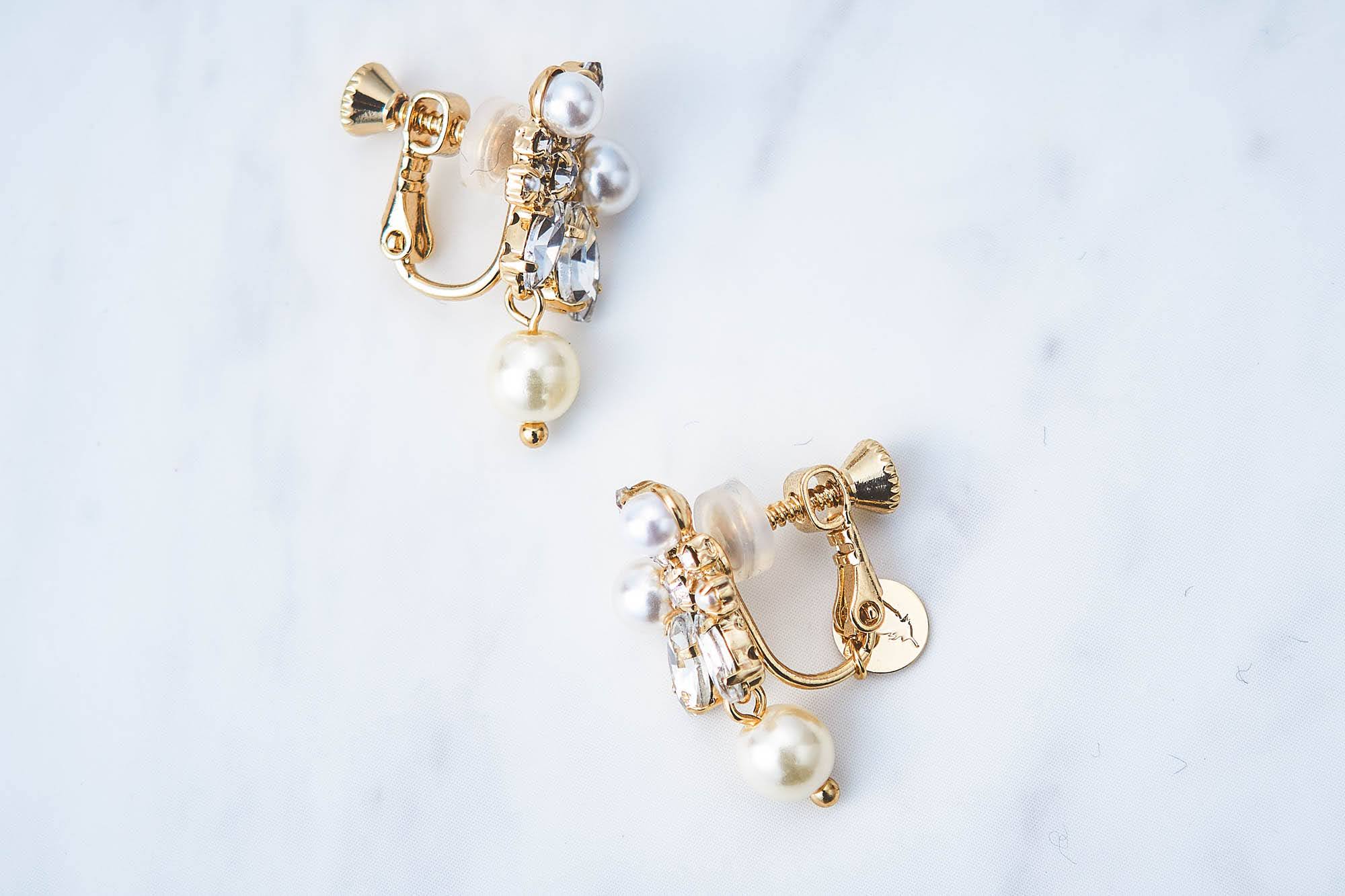 パールビジューx揺れイヤリング MP18710