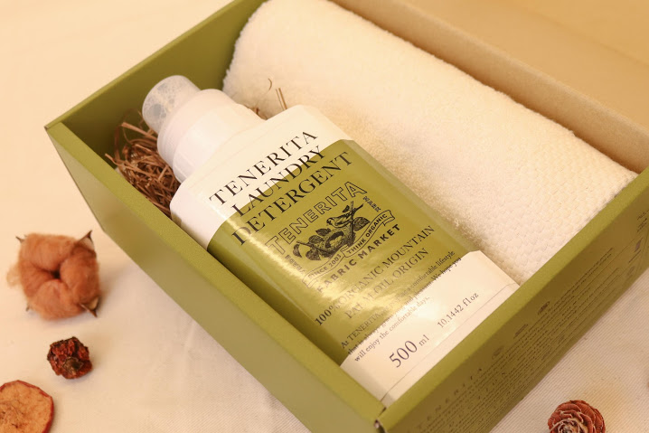 軽やかな甘撚りフェイスタオル＆LAUNDRY DETERGENTセット（生成）