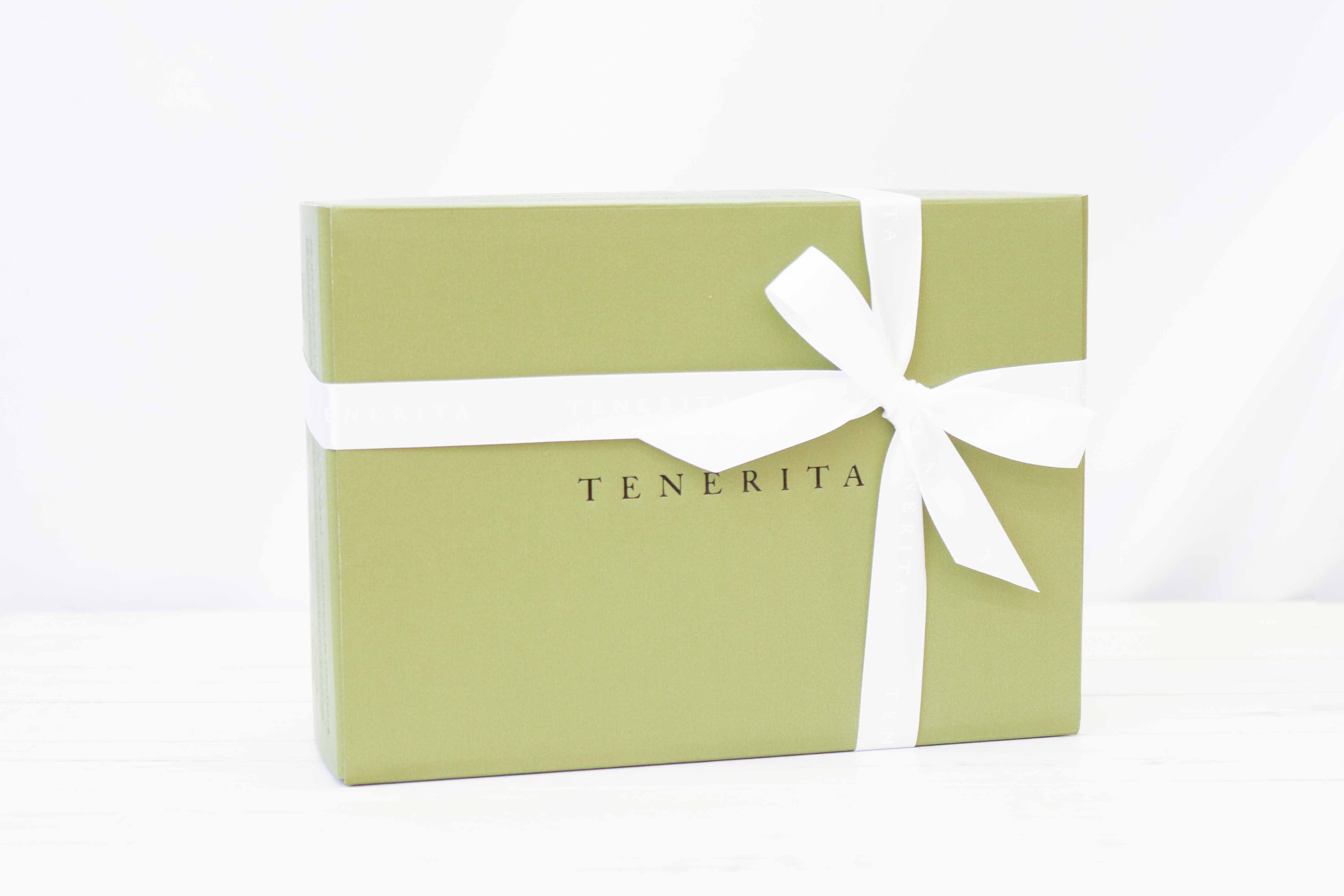 軽やかな甘撚りフェイスタオル＆LAUNDRY DETERGENTセット（生成）