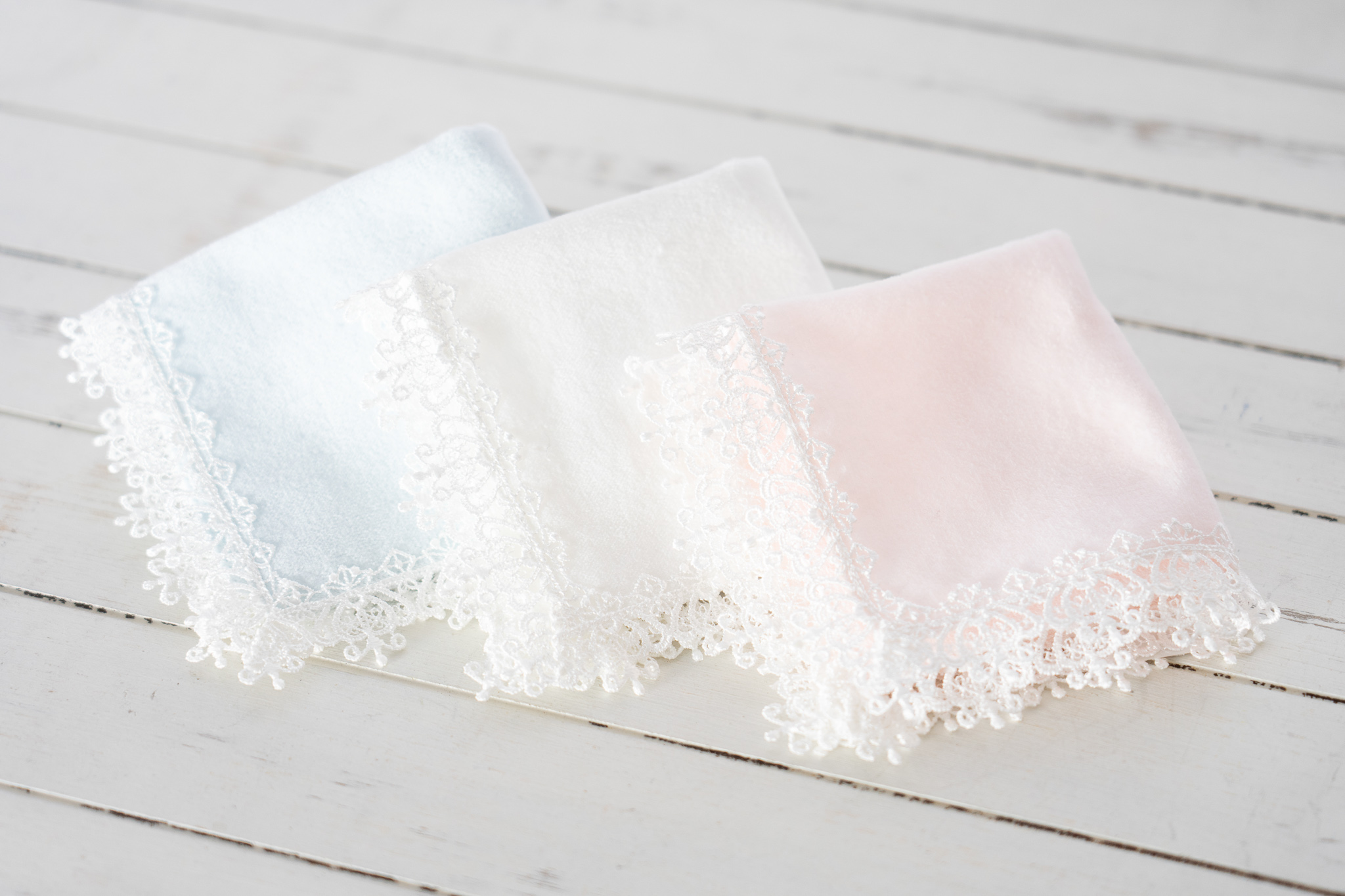 近沢レース店ミニタオルハンカチ（クラウン）3枚セット