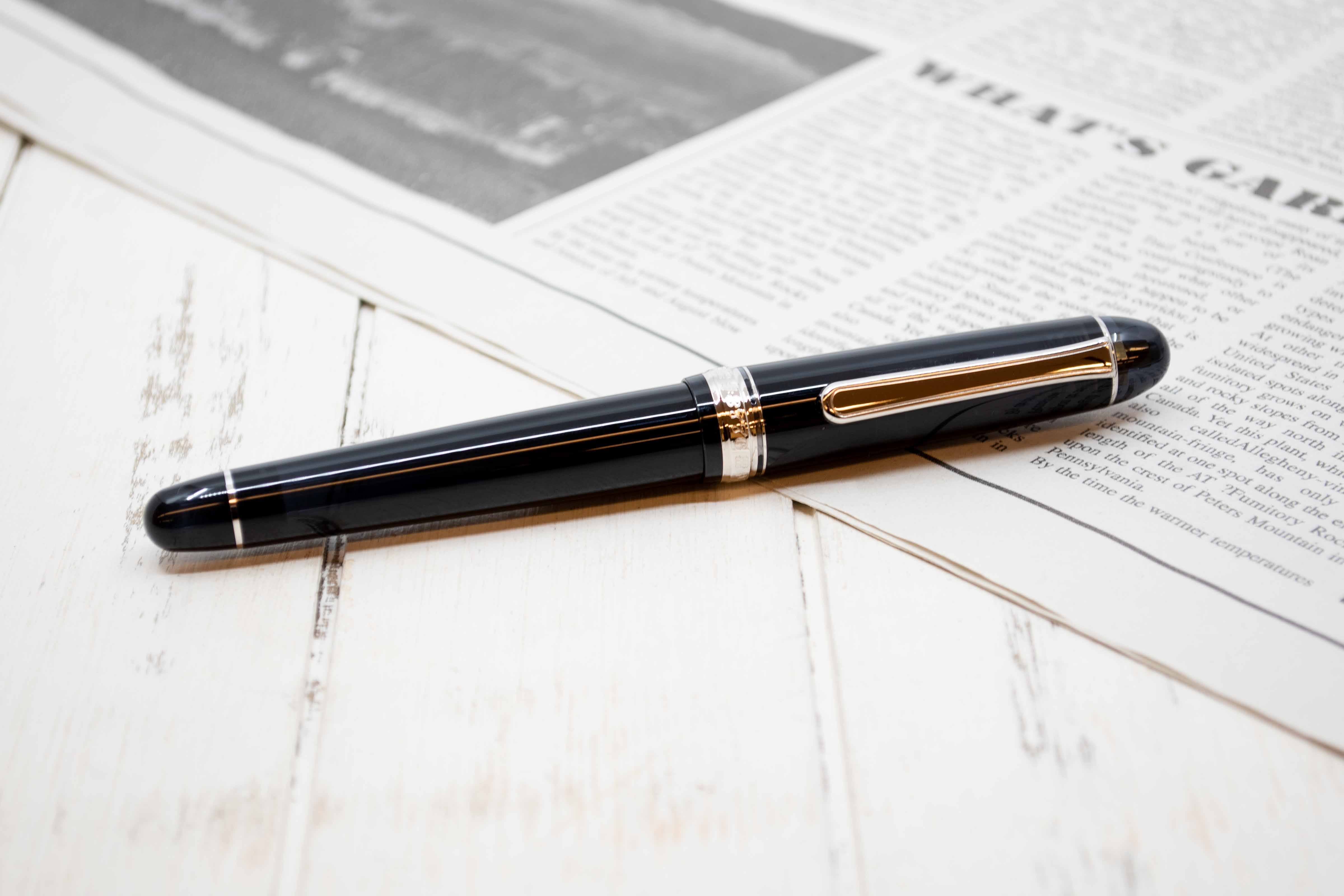 万年筆♯3776 センチュリーロジウムフィニッシュ