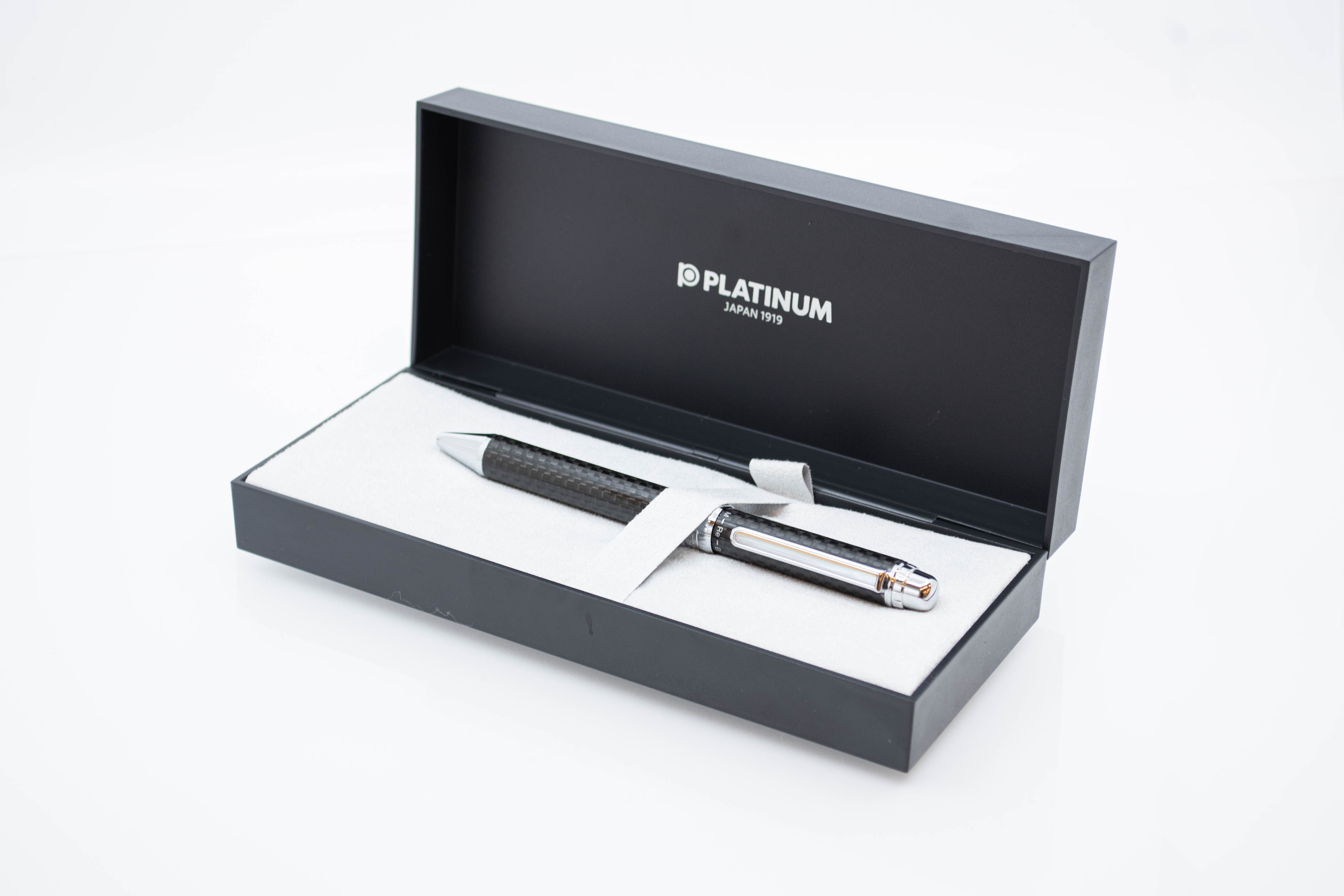 多機能ペン ダブル3アクション カーボン