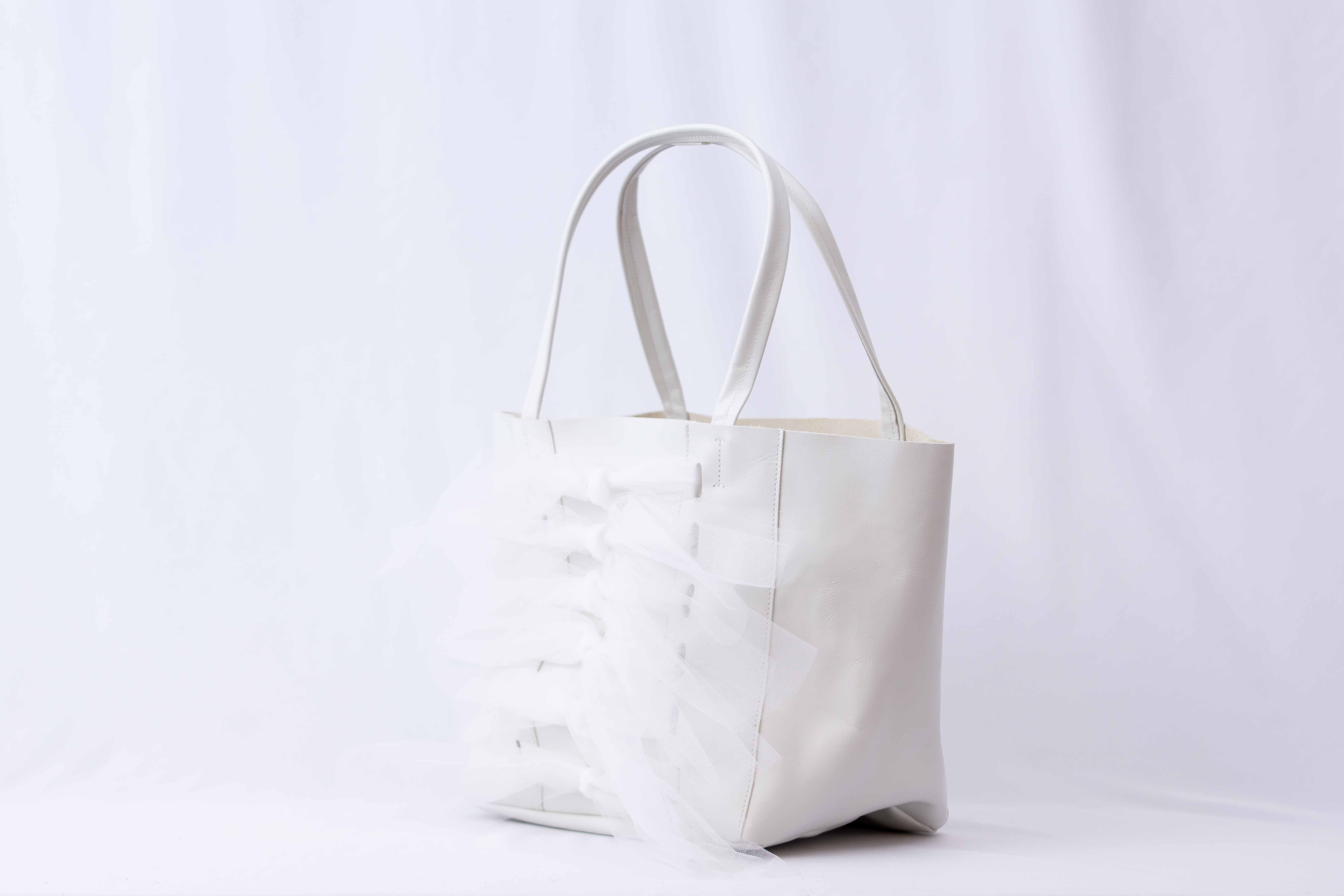 チューリーレザートートL