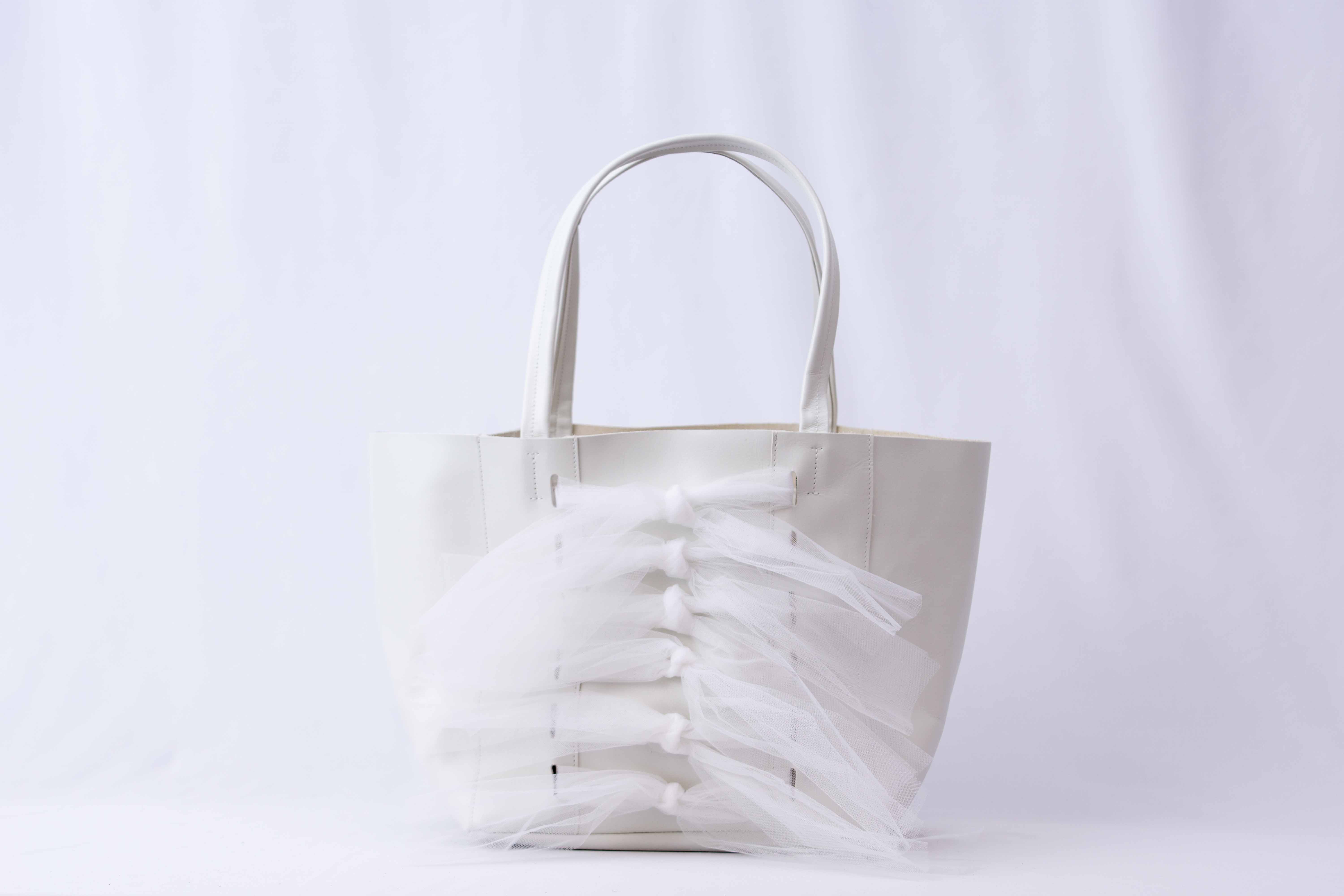 チューリーレザートートL