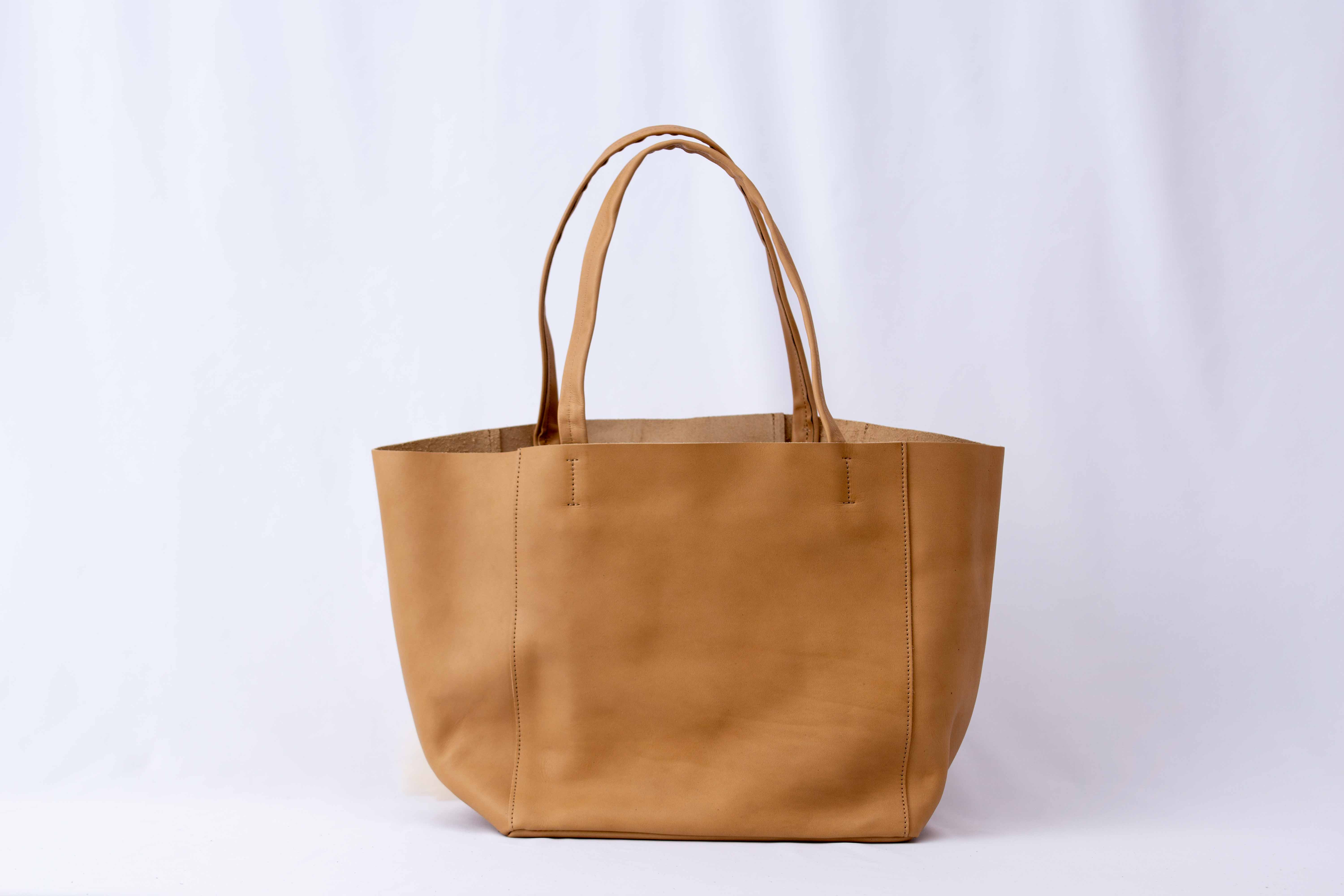 チューリーレザートートL