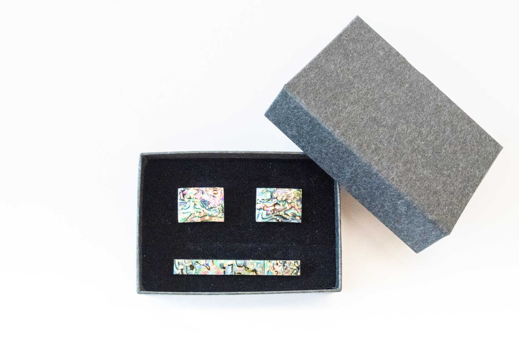 ネクタイピン・カフス