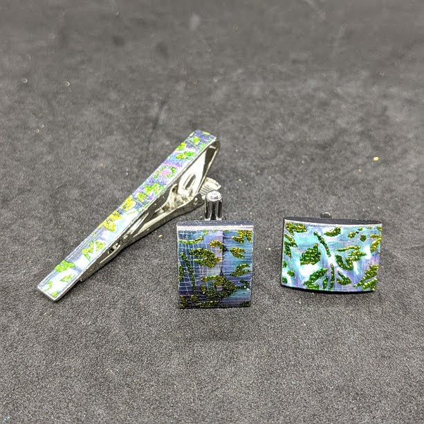 ネクタイピン・カフス