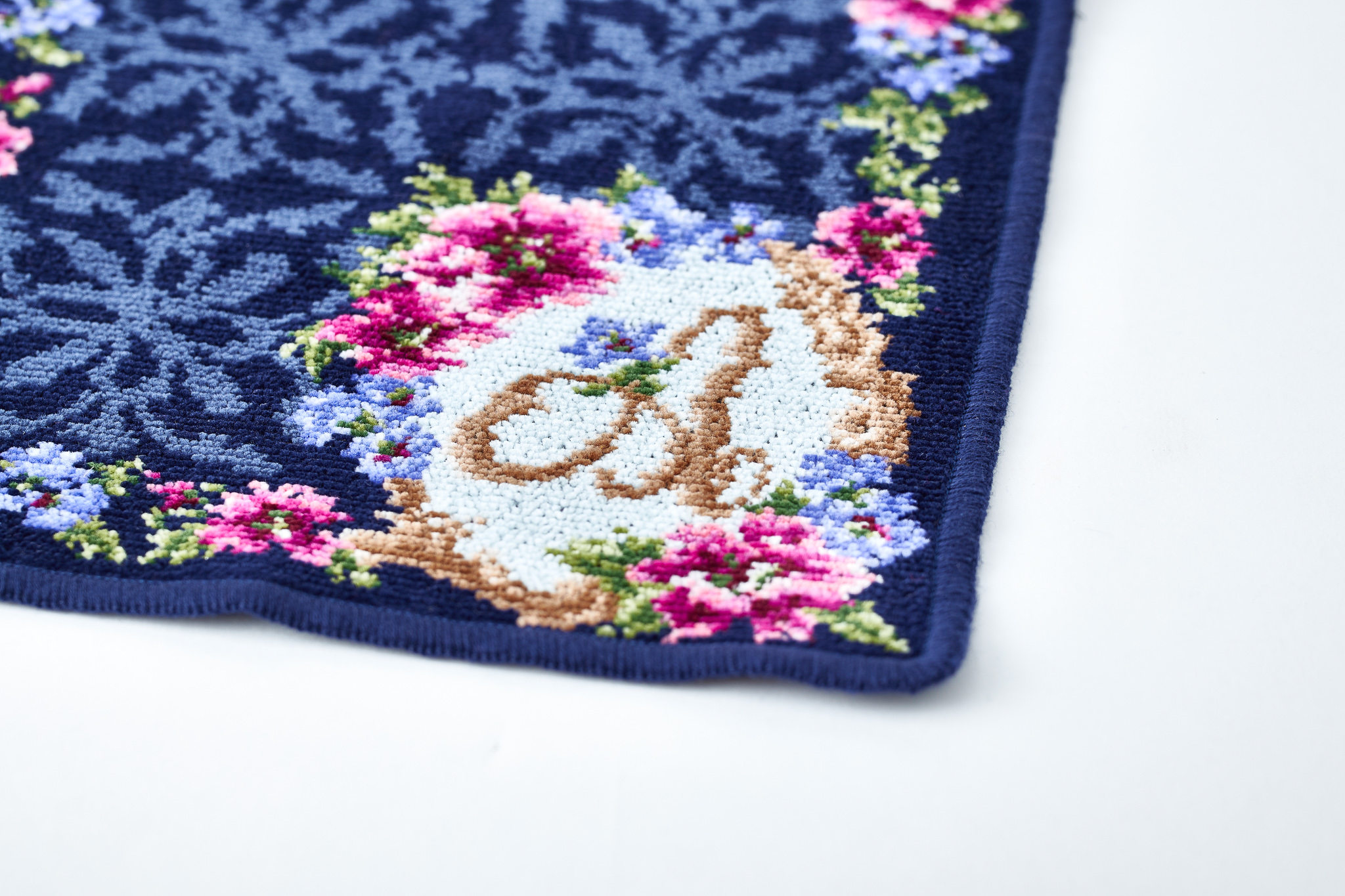 【タンプ限定】ソラプリザーブドフラワー＆花文字刺繍イニシャルハンカチセット