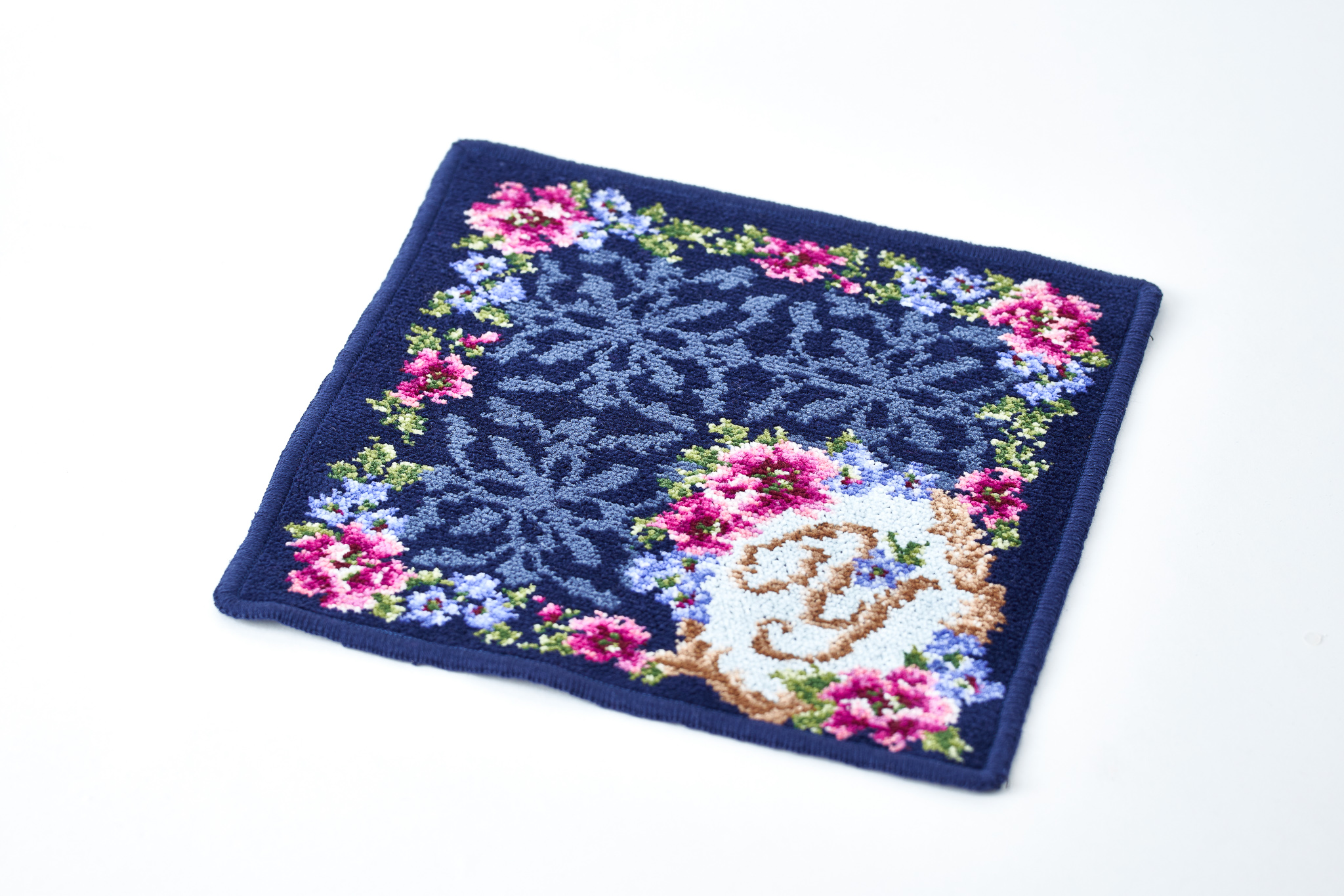 【タンプ限定】ソラプリザーブドフラワー＆花文字刺繍イニシャルハンカチセット