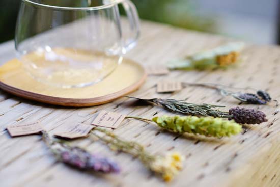 ハーブティー6種＆カップ・ソーサー1個セット