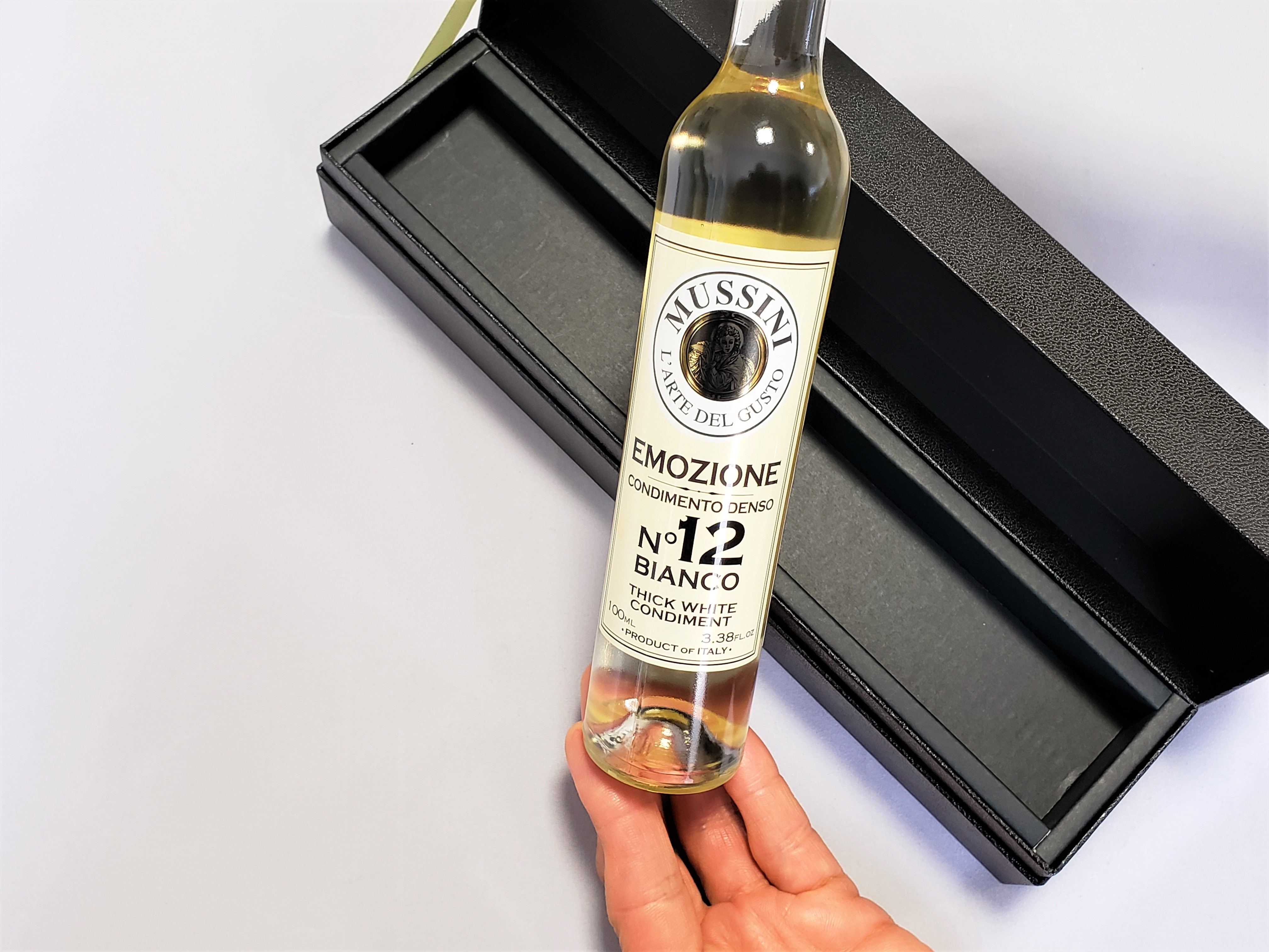 エモツィオーネNo.12ビネガー（ビアンコ）