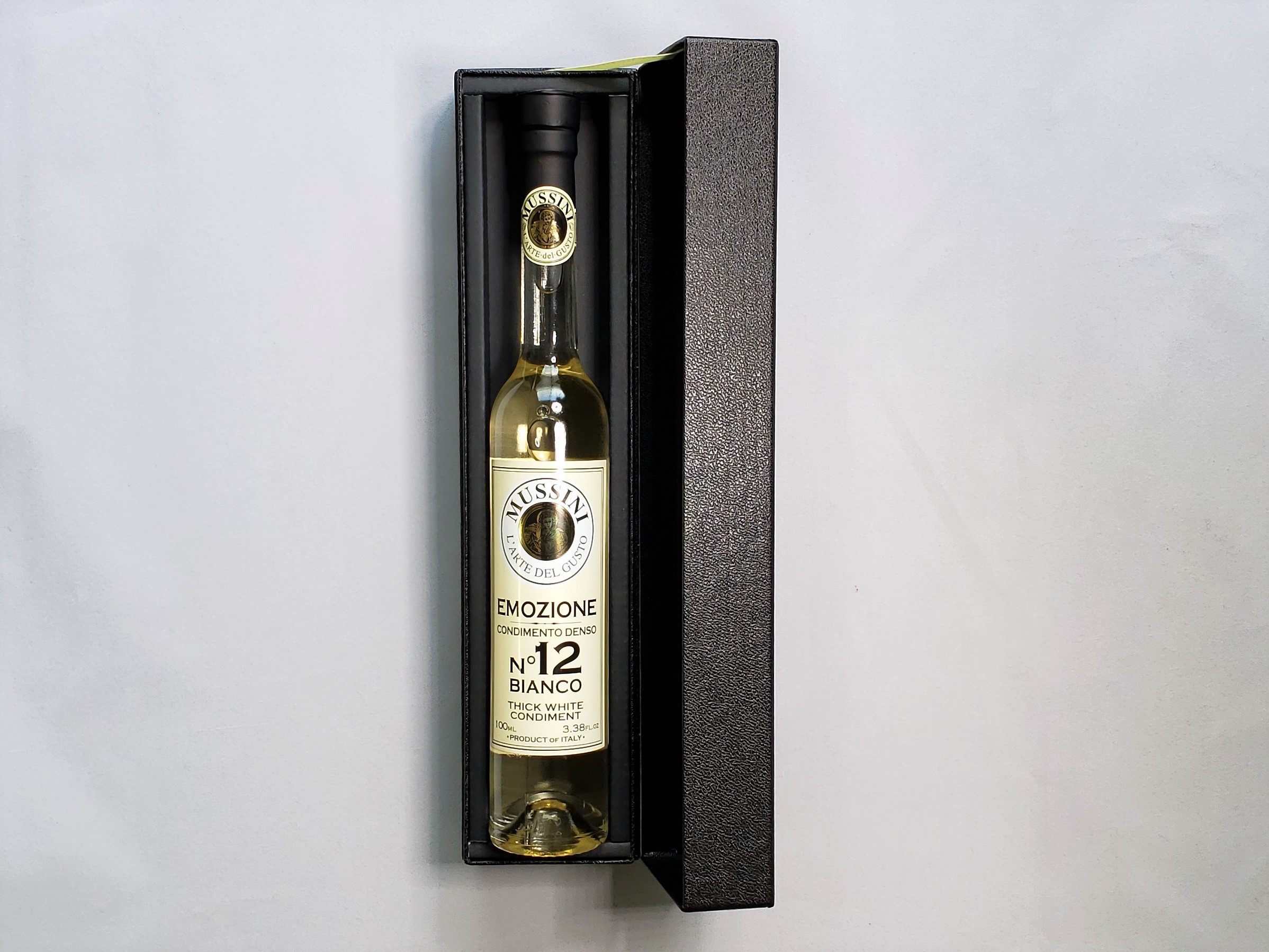 エモツィオーネNo.12ビネガー（ビアンコ）