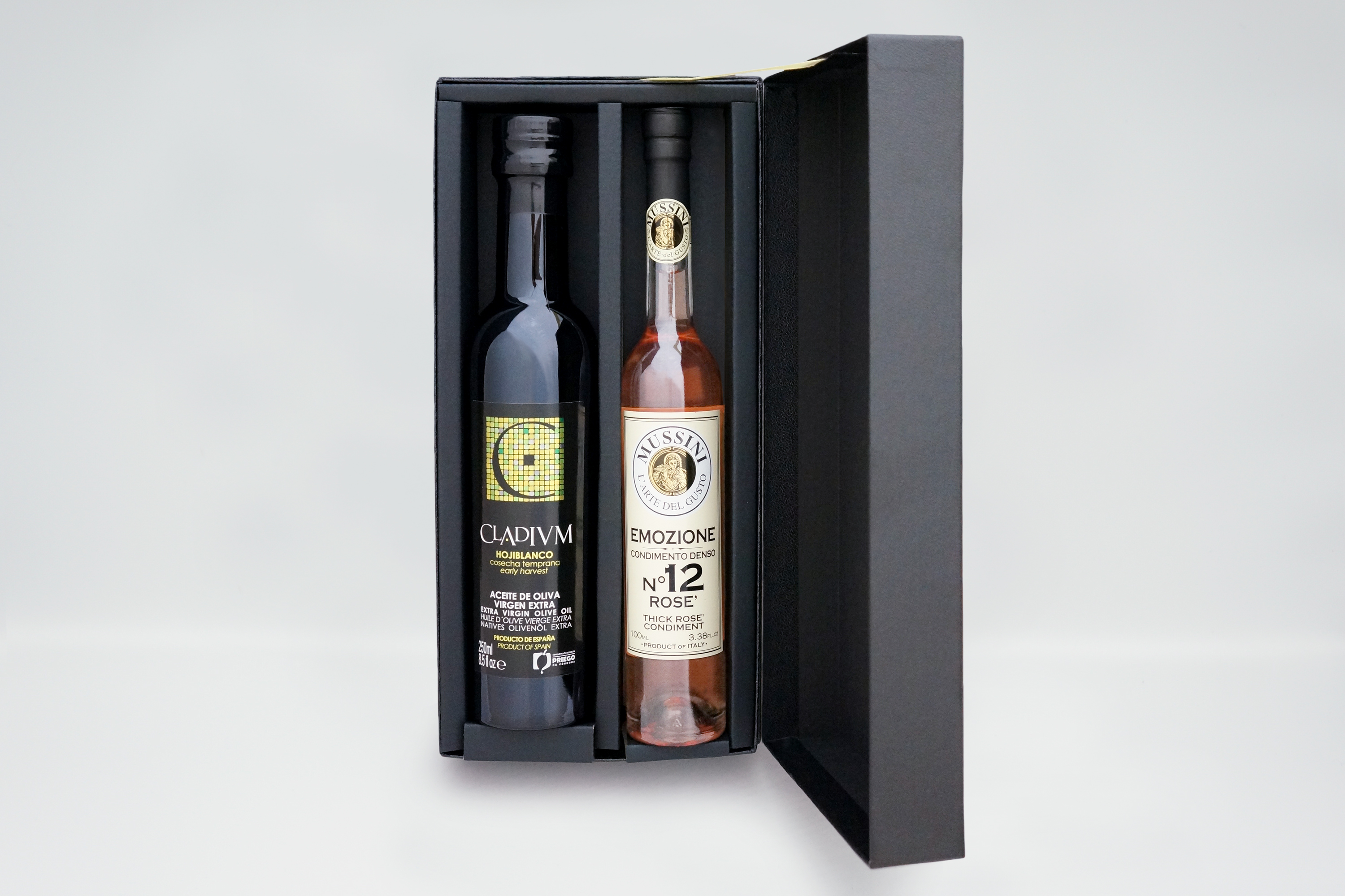 エモツィオーネNo.12ビネガー（ロゼ）・オリーブオイルCLADIVM250ml