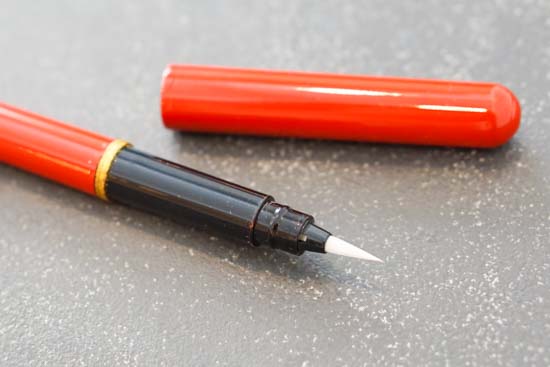 漆塗り携帯用筆ペン-花更紗柄筆ペンケース