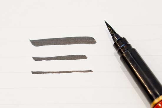 漆塗り携帯用筆ペン-無地染めの筆ペンケース