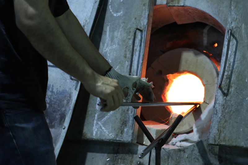 生涯を添い遂げるグラス ビア ブラックマット ビアグラス