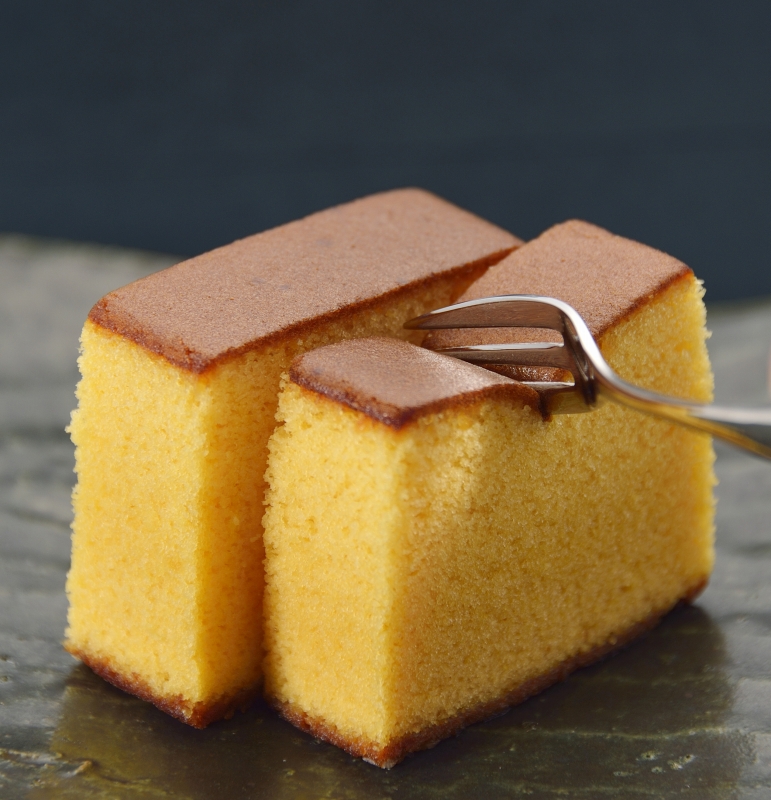 和三盆糖　長崎五三焼かすてら ０.５号×２本＋形おとし×1本セット