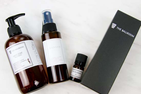 フレグランス黒箱セット-ソープ、GARDEN、エッセンシャルオイル、ルームスプレー100ml