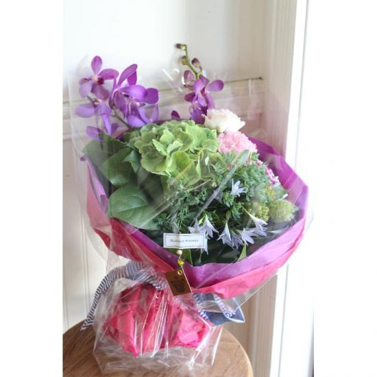 【季節の花束】ラウンドブーケ7000