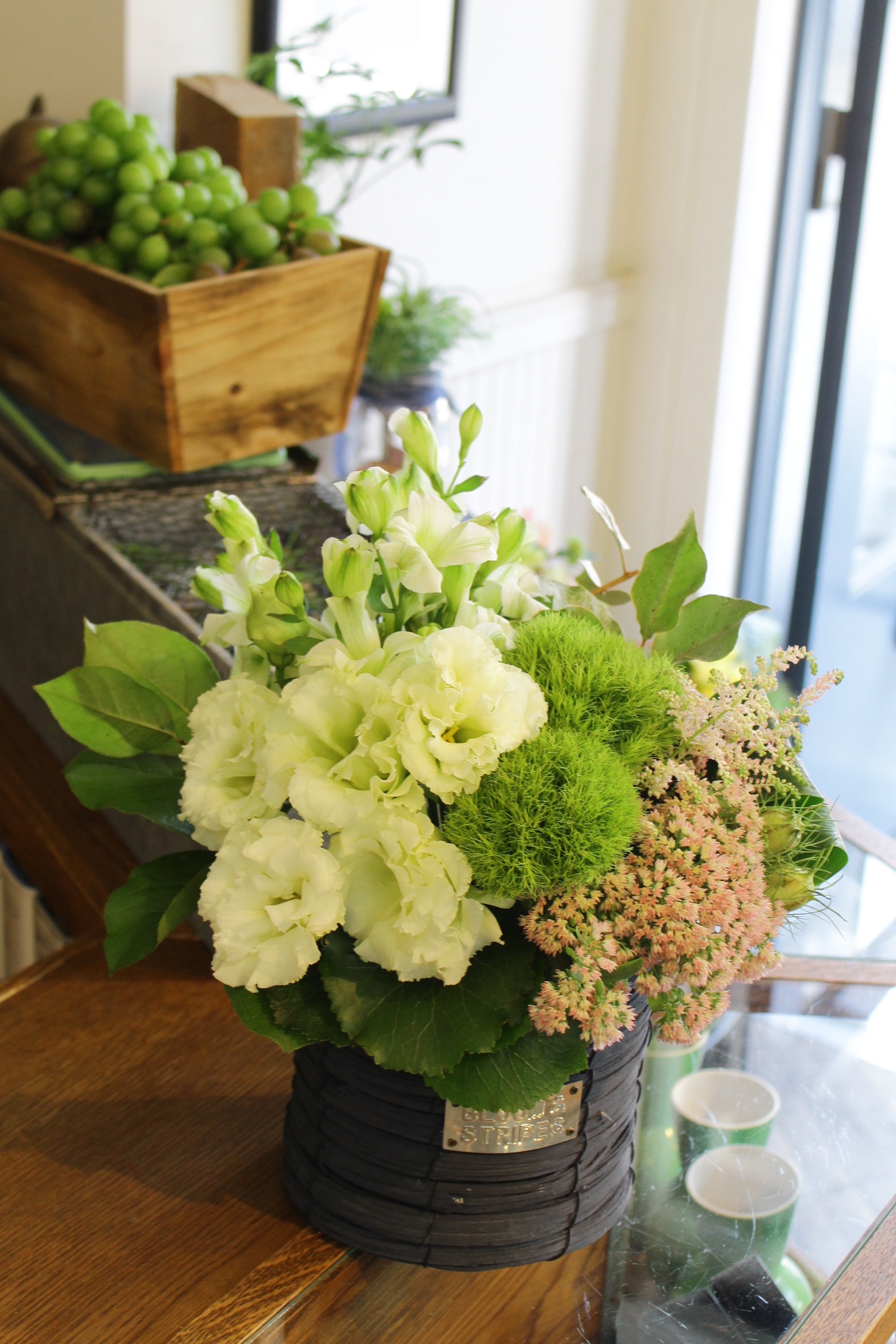 【季節のフラワーアレンジメント】ボールラウンド7000