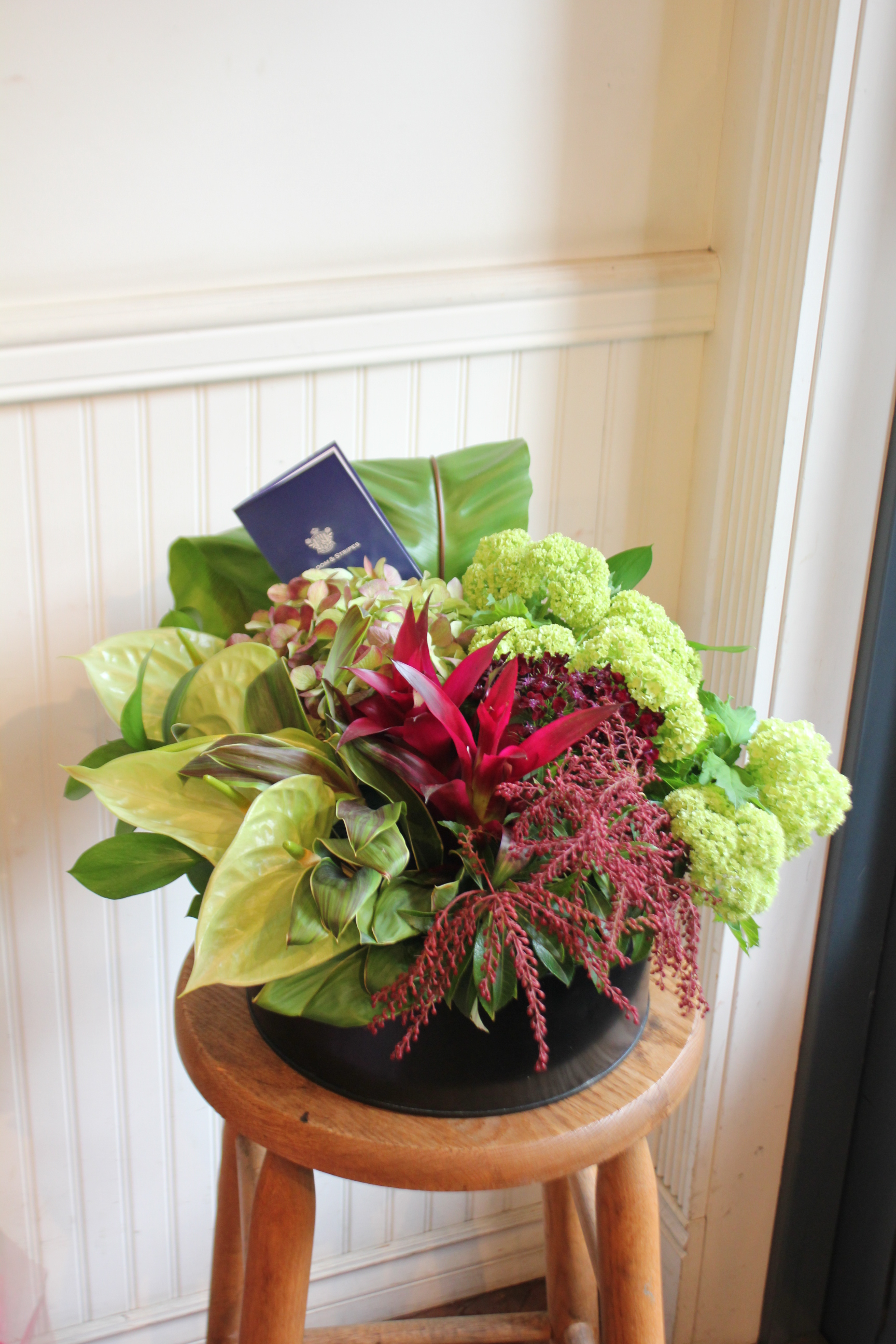 【季節のフラワーアレンジメント】ローラウンド7000