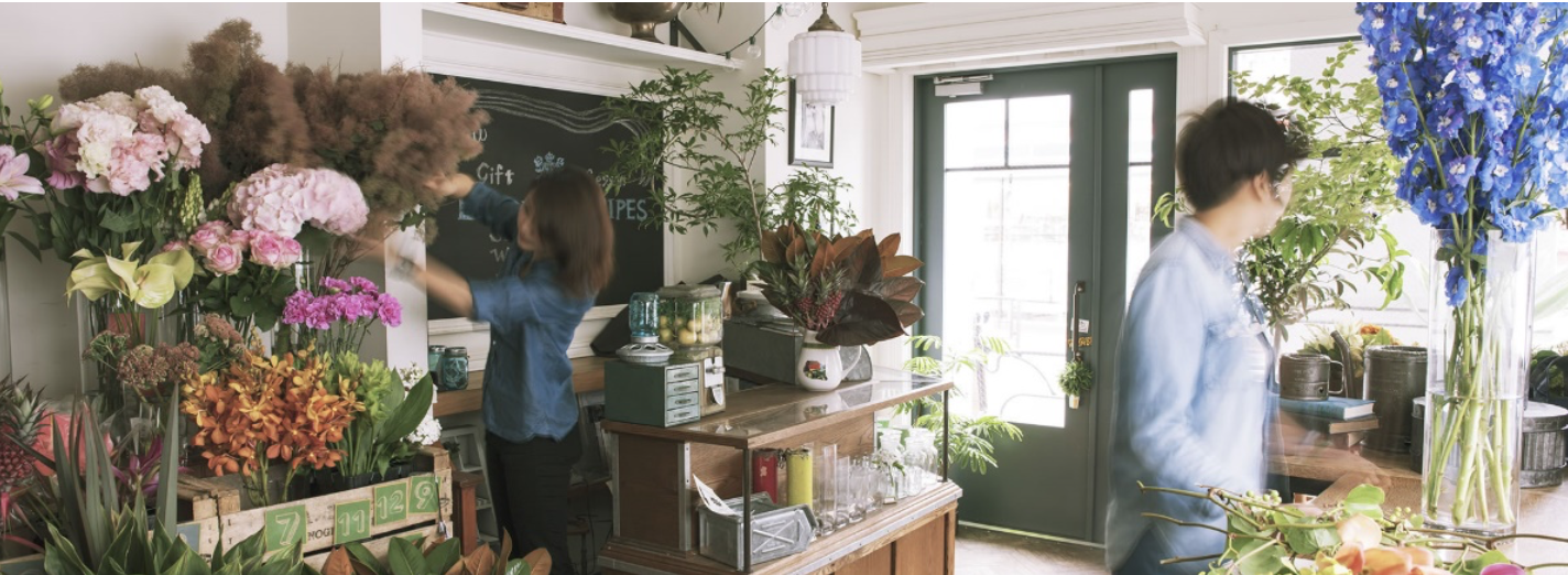 【季節のフラワーアレンジメント】ローラウンド12000