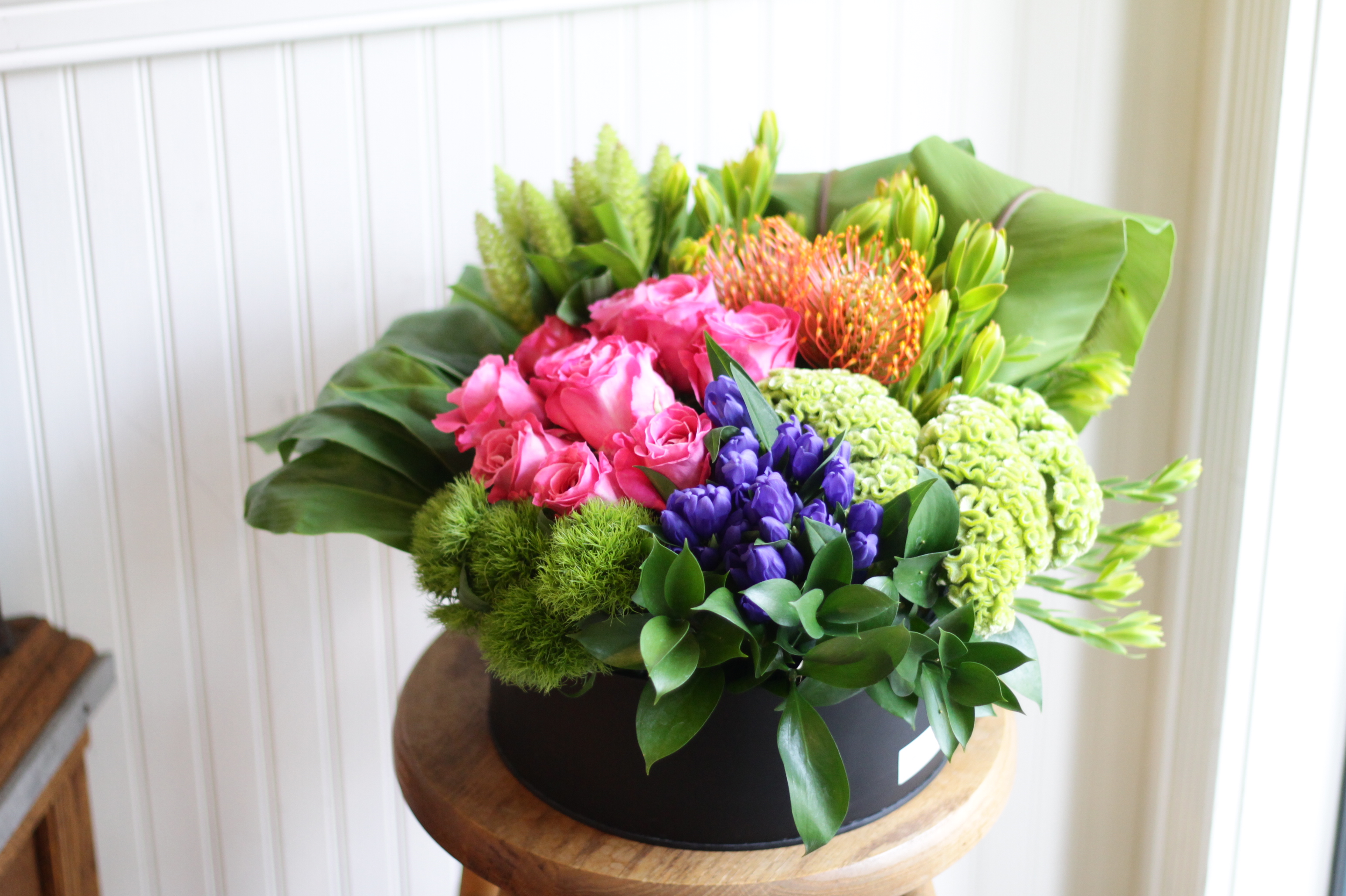 【季節のフラワーアレンジメント】ローラウンド12000