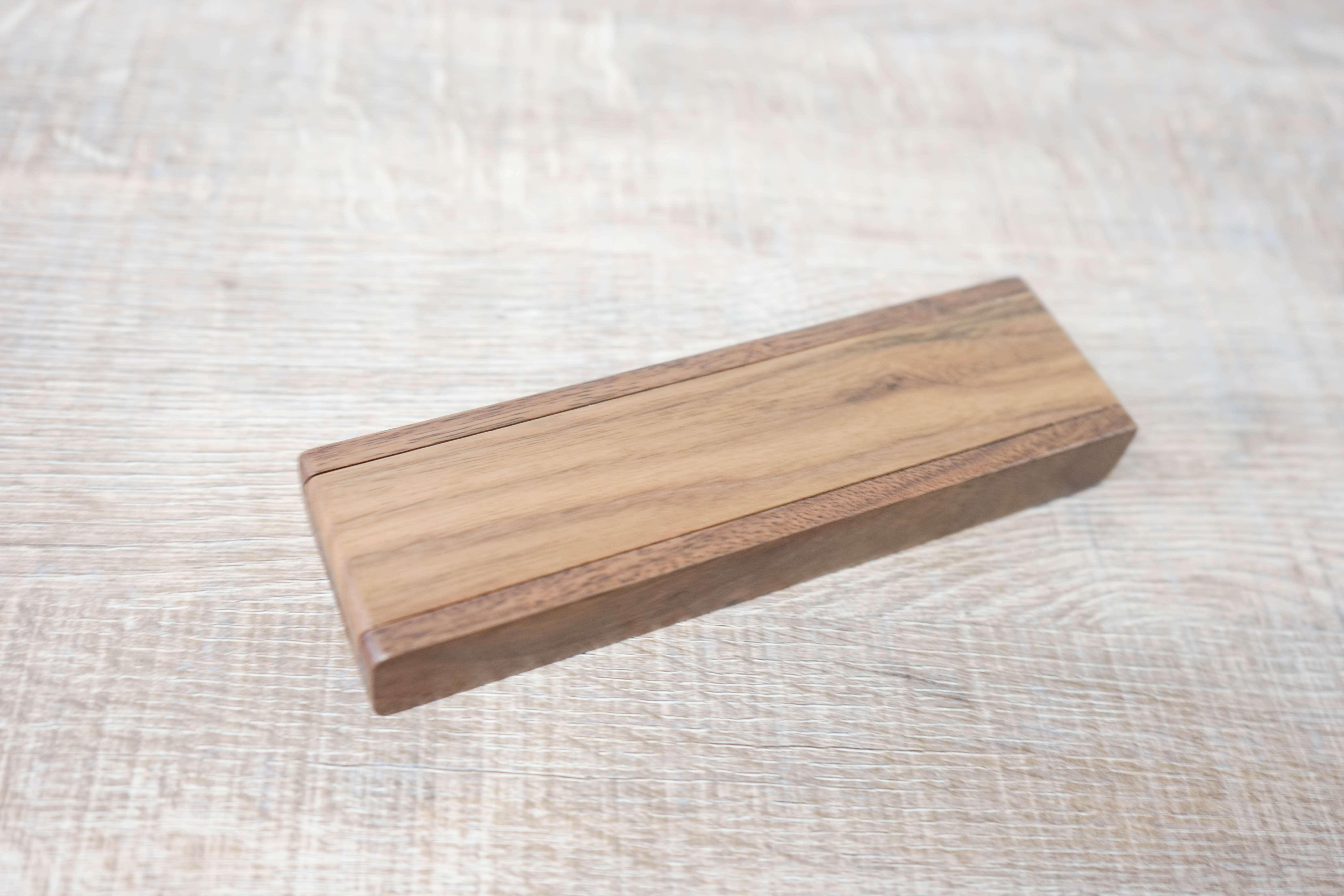 名前入れ　木製　ボールペン 万年筆