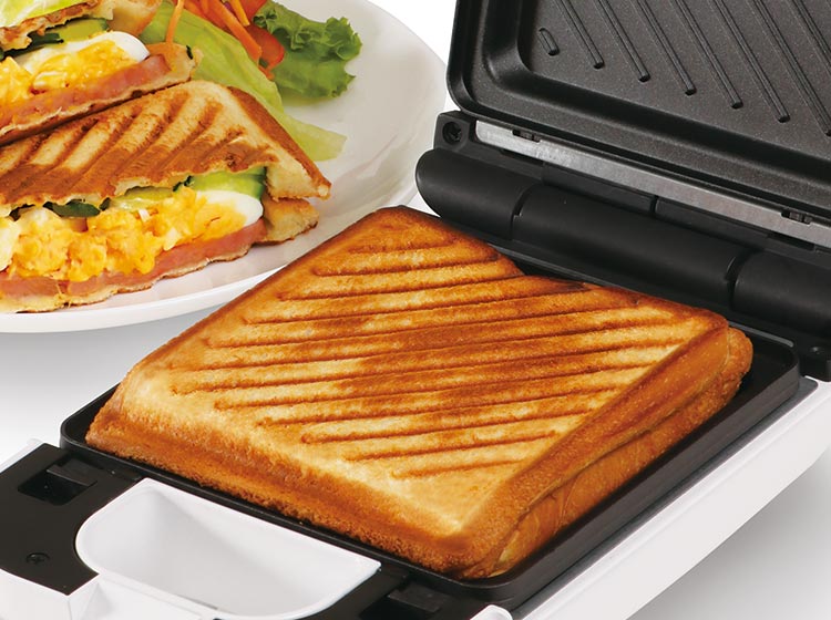 耳まで焼けるホットサンドメーカー