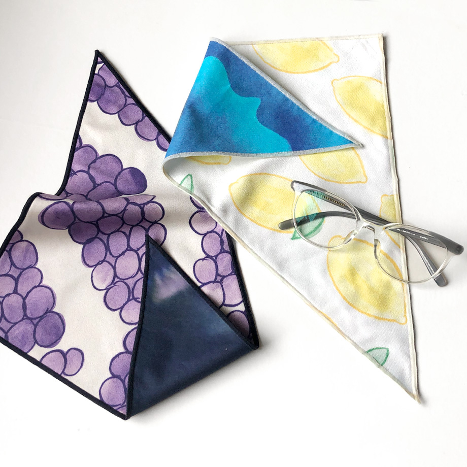 fukeru-眼鏡が拭けるハンカチ-沖縄やちむん-三角形