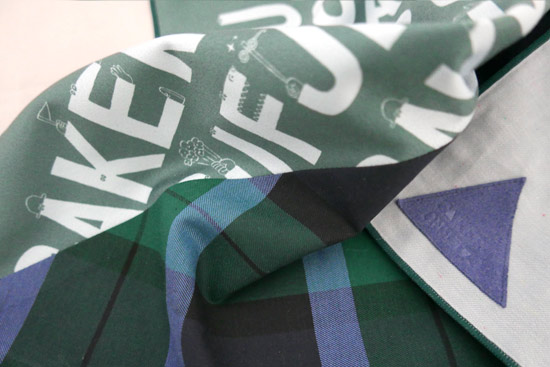 fukeru-眼鏡が拭けるハンカチ-check -Lサイズ