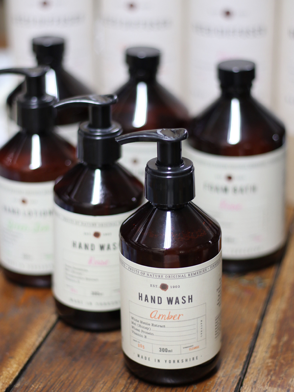 ハンドウォッシュ300ml＆ハンドクリーム40mlセット