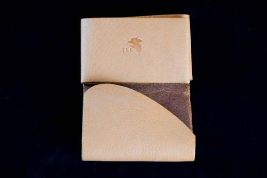 短角牛シームレス名刺入れ