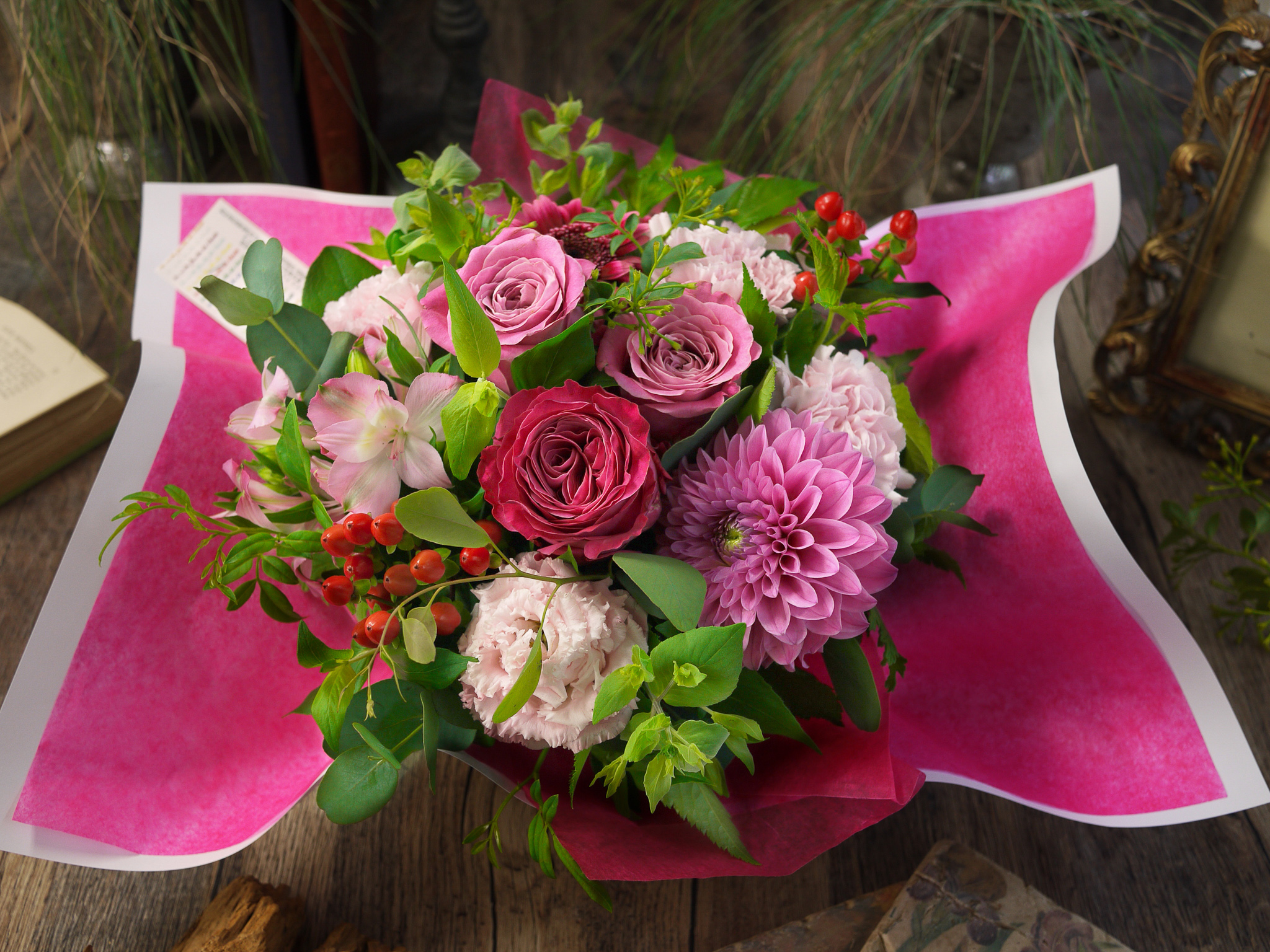 ナチュラルバスケットアレンジメント M | レ ミルフォイユ ドゥ