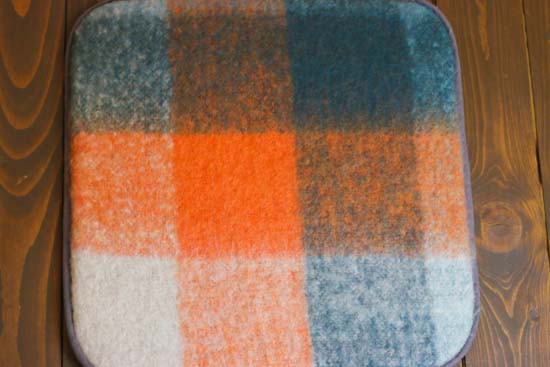 ACRYL/WOOL CHECK MINI MAT