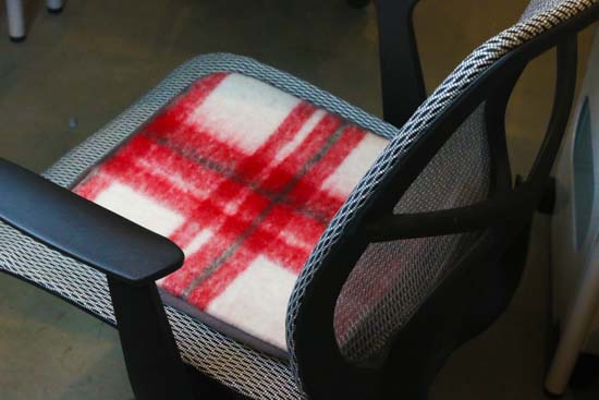 ACRYL/WOOL CHECK MINI MAT