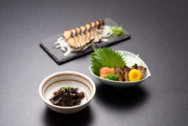 JIMONO「本わさびと茎わかめ煮・牡蠣の一夜干し・鯖燻製」