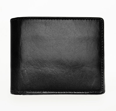 二つ折り札入れ